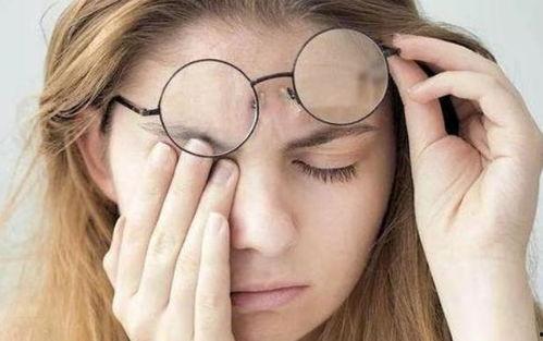 吃瓜洗眼睛网红视频