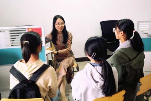 大学生网课忘记关麦吃瓜,大学生忘关麦的尴尬瞬间